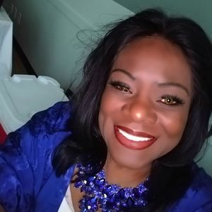 Meet your Posher, Faye